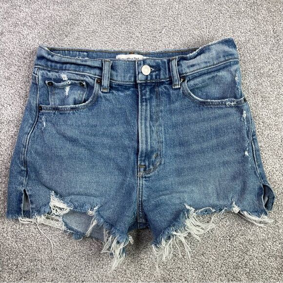 Abercrombie & Fitch Mom Shorts Women’s 25 Blue Cut Off High Rise Distressed - Picture 1 of 8